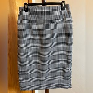 Women’s Worthington Houndstooth Pencil Skirt size 8